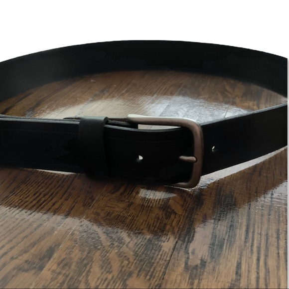 Wrangler Basic Metal Loop Adjustable Leather Belt - Picture 2 of 7